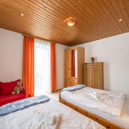 In Kirchberg Near Lift, Cleaning Included Apartment